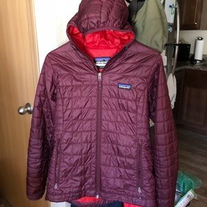 Women’s Patagonia Hooded Nano Puff Jacket - Small